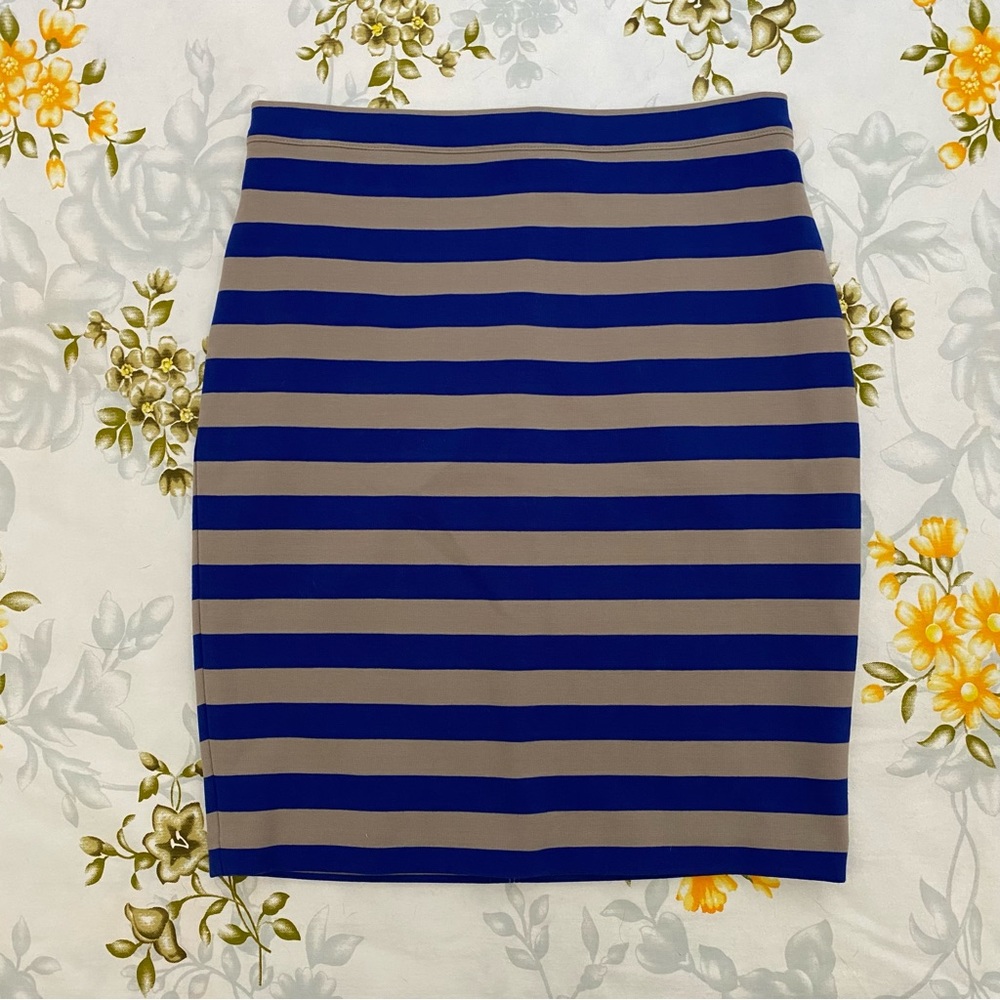 Barneys NY Size XS Blue/Grey Bodycon Skirt NWT